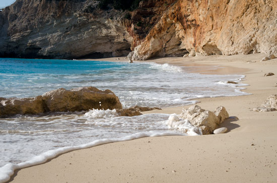 porto-katsiki-beach-sand-and-rocks