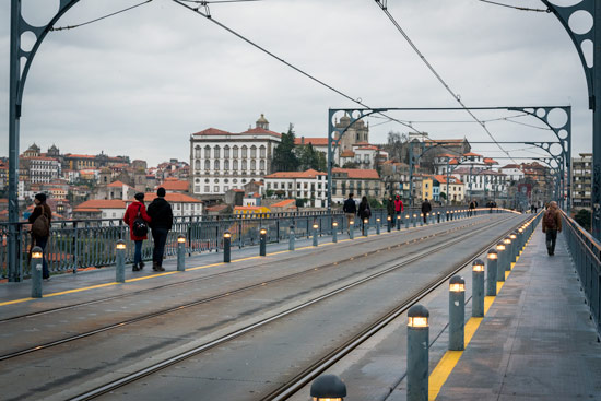 Porto-portugal-by-van-bridge-top-deck