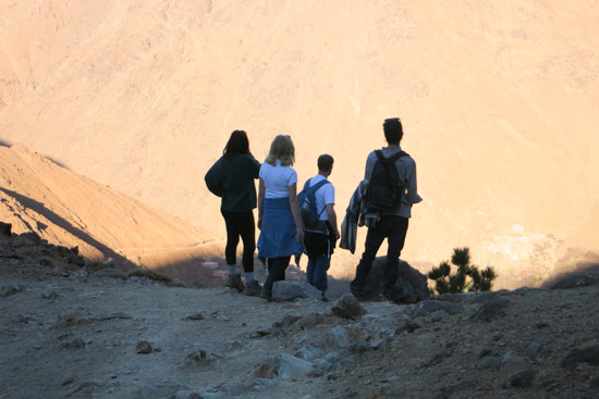 morocco-by-campervan-mountains-walk-imlil-5