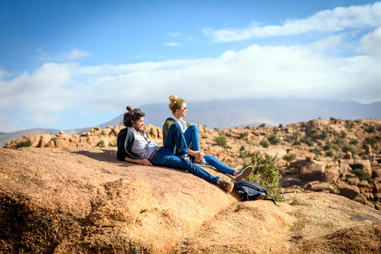 blue-rocks-tafraoute-morocco-by-campervan-3