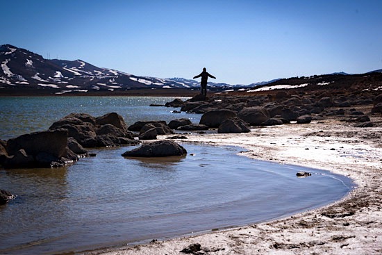 middle-atlas-lake-morocco-campervan-3