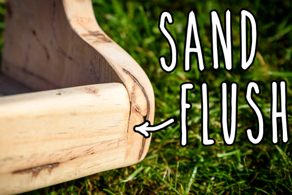 diy-campervan-shelves-from-pallets-9