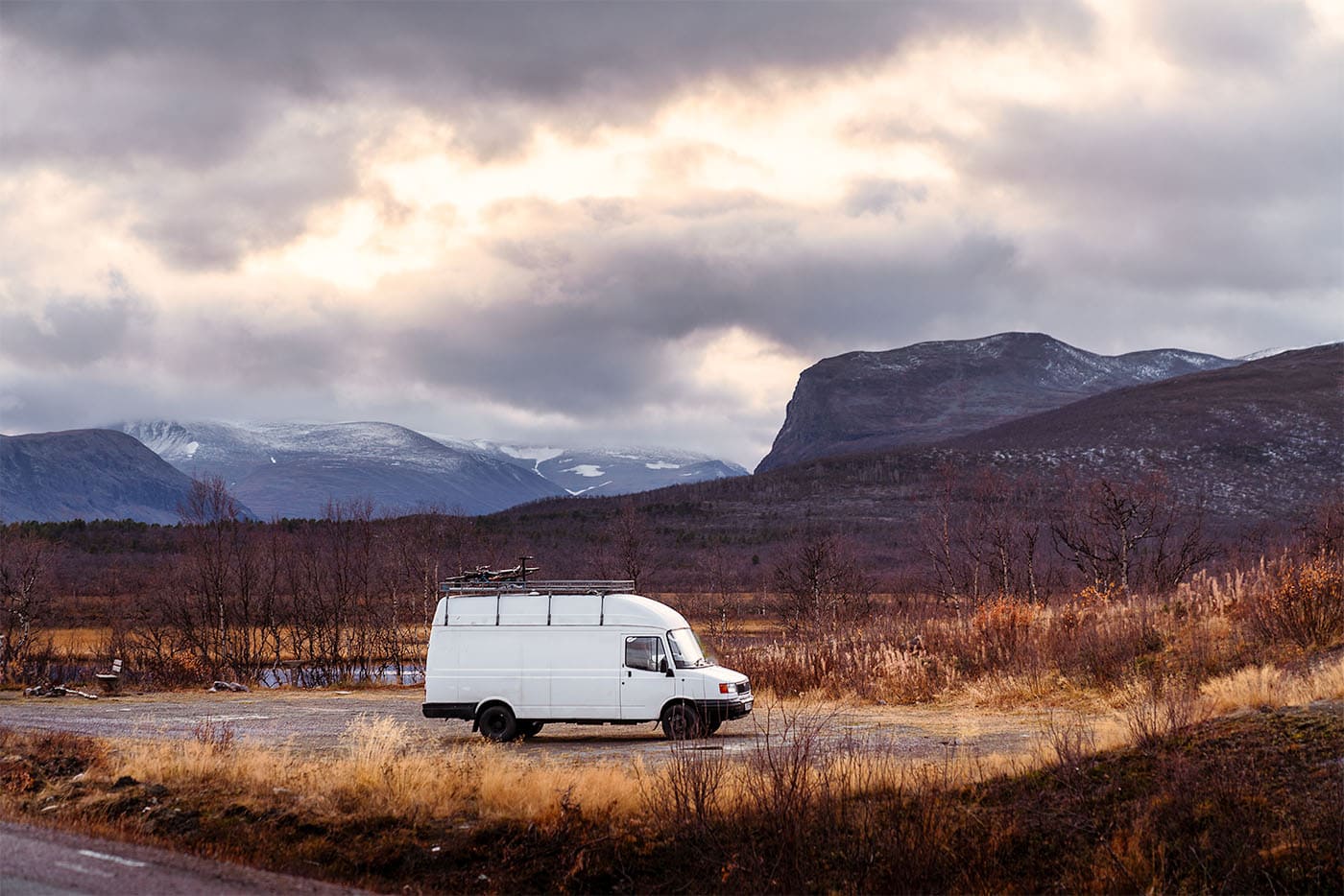 van camping in Nikkaluokta Sweden