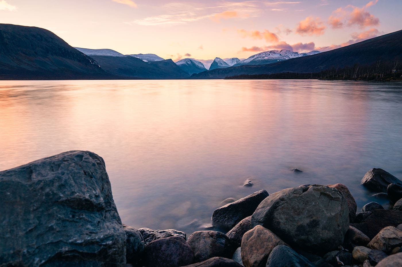 lake at sunset Nikkaluokta